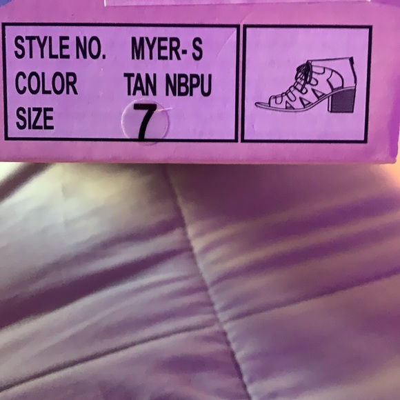 Block heels - Picture 2 of 2